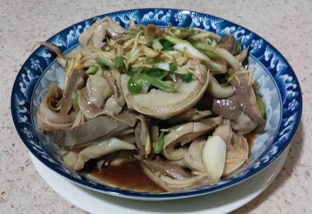 一碗湯渣，睇得出你屬唔屬于呢個家