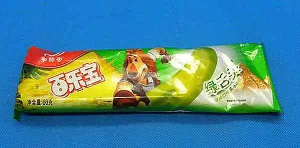 打開(kāi)士多雪柜，你第一個(gè)攞起嘅雪糕系咩？