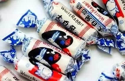 舌尖上的童年：80、90最愛嘅十大零食