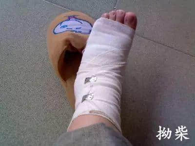 “插座”嘅粵語系咩？“燈泡”嘅粵語又系咩？再唔講真系冇人識嘎啦！