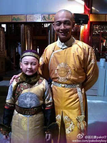 三歲出道，五歲同影帝演戲，八歲見過你所有男神，呢個(gè)就系佢哋嘅童年！