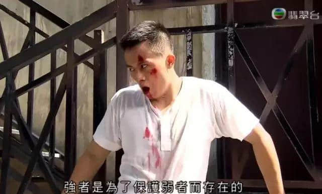 三歲出道，五歲同影帝演戲，八歲見過你所有男神，呢個(gè)就系佢哋嘅童年！