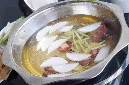 喺廣州，有一種社交叫打邊爐