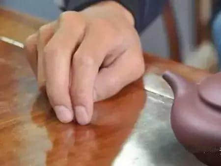 做得出呢啲事，肯定系廣東人！