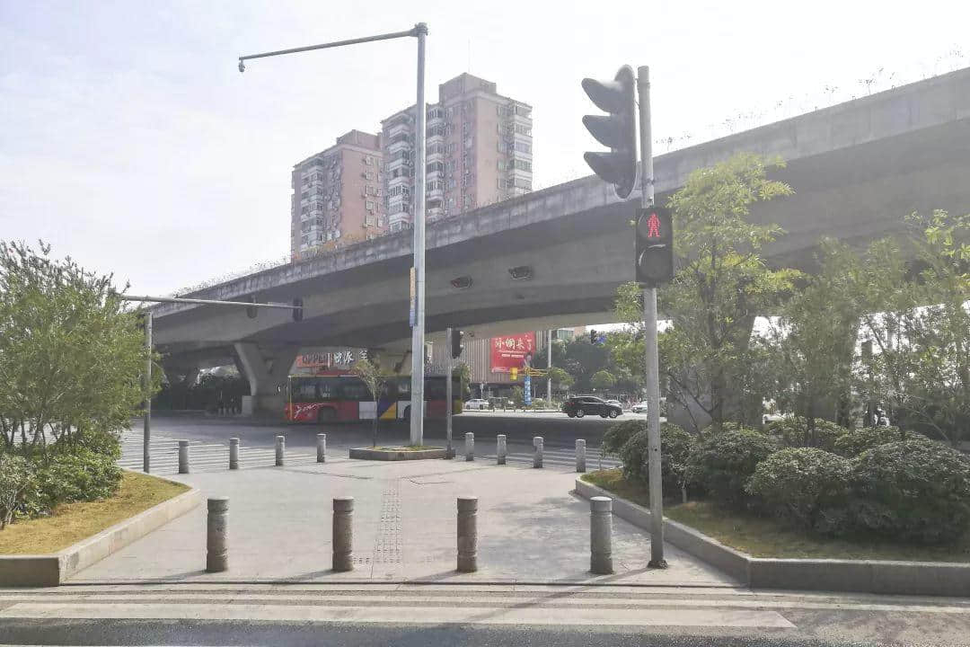 在廣州，無障礙出行到底有多難？