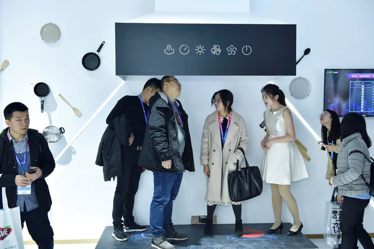 E:\LUCY工作\3.14awe\2、華帝2019AWE新聞稿-產(chǎn)品科技方向（V3）\0315_7.jpg
