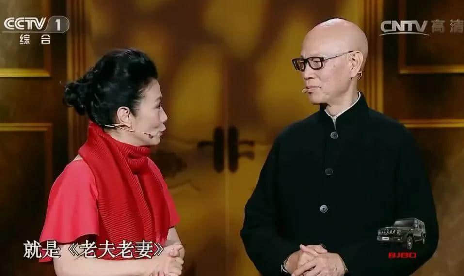 這位自帶BGM的喜劇演員身上，有你不知道的香港粵劇浮沉史