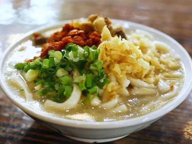 人間美味豬油渣，養(yǎng)成油膩廣東人