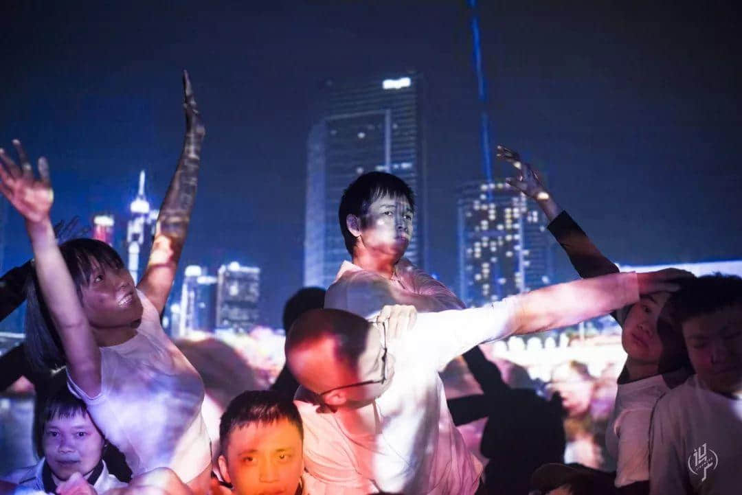 廣漂13年，他決定“逃離”盲人按摩店
