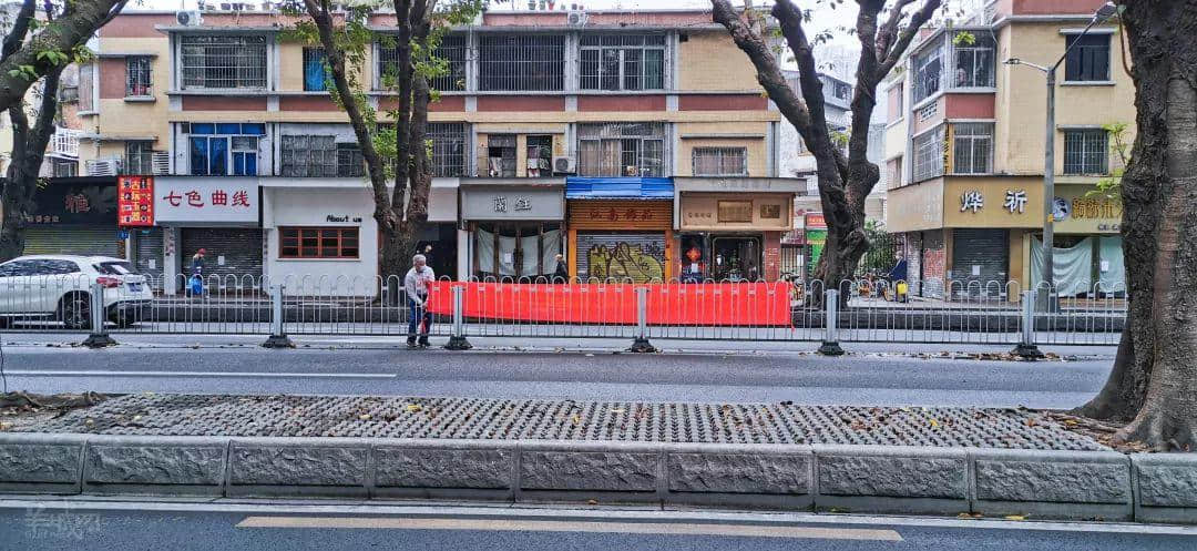 情人節(jié)的廣州街頭，沒有情人