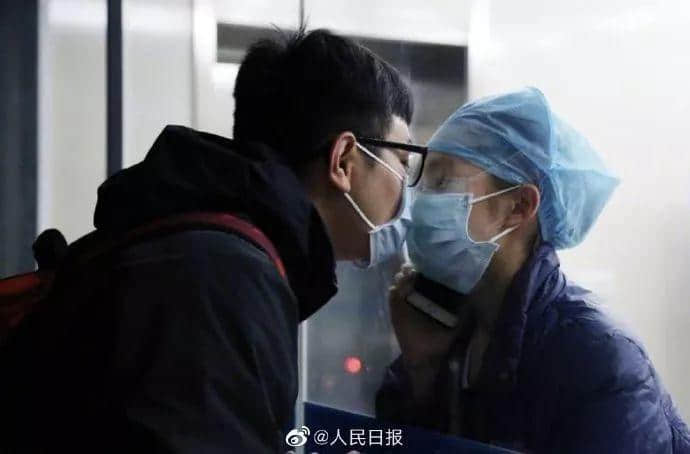 情人節(jié)的廣州街頭，沒有情人