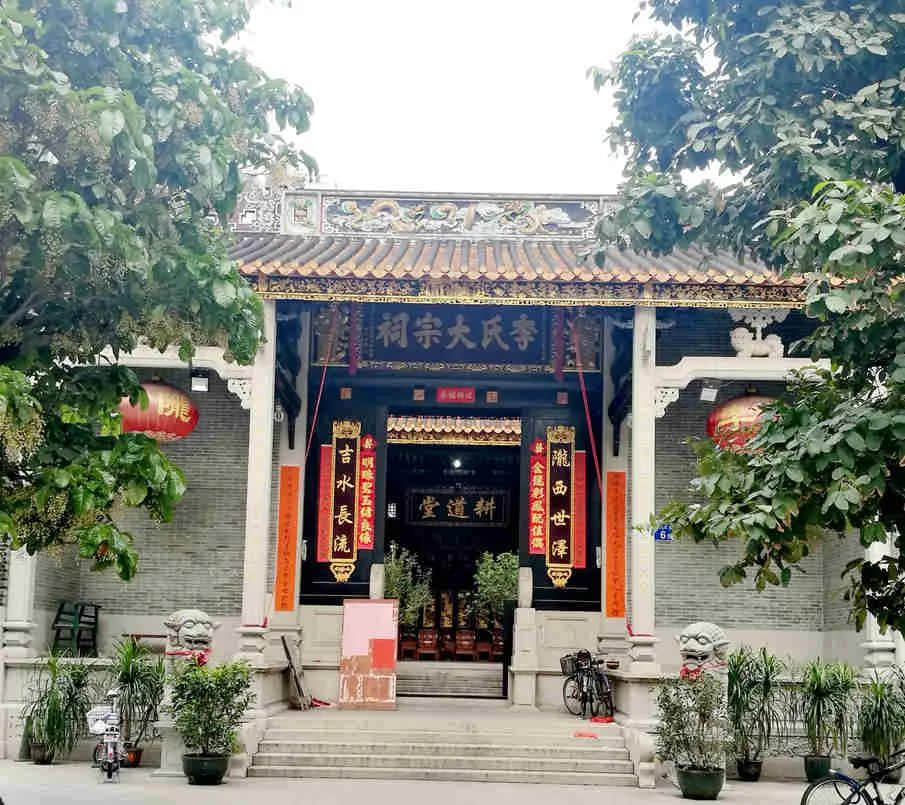 高樓大廈之中，竟有一條千年古村：楊箕村