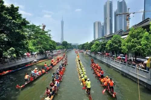 廣州疫情下，再也看不到包租公在臭涌玩漂移了