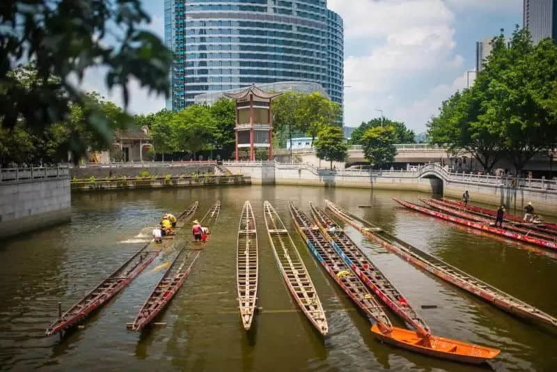 廣州疫情下，再也看不到包租公在臭涌玩漂移了