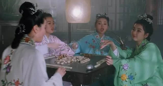 花都有疫情啦，樹還會遠嗎？不如在家打麻雀吧！