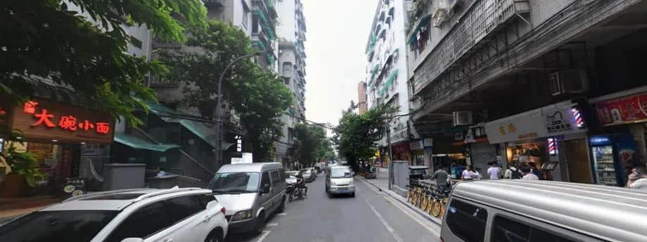 歷史上總有些人不怕斬頭，紙行街的黃衷就是一個(gè)
