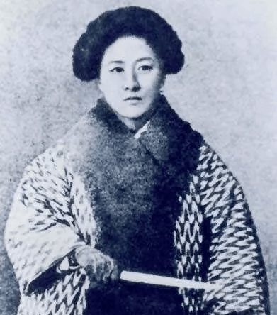 中國(guó)人穿和服屬尋釁滋事？除了法律，我們更想談?wù)剼v史