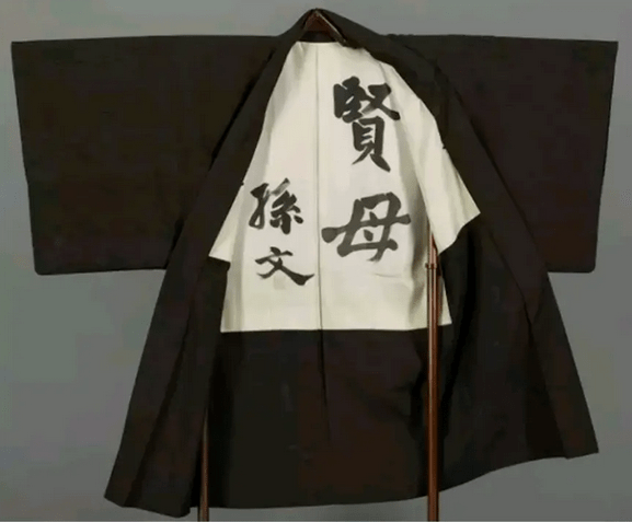 中國(guó)人穿和服屬尋釁滋事？除了法律，我們更想談?wù)剼v史
