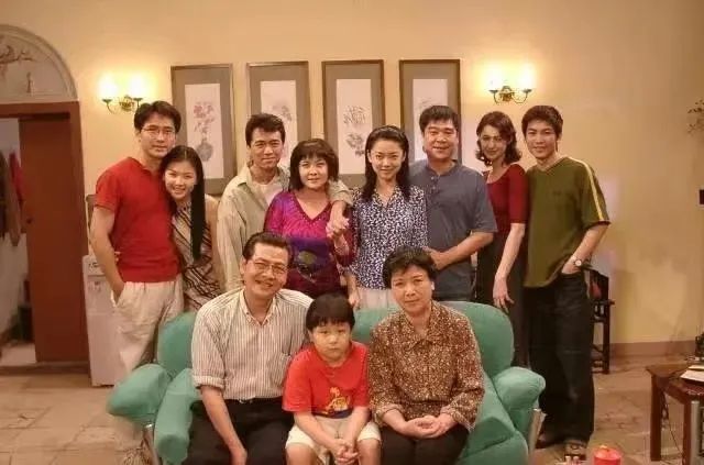 盧海潮逝世，四個(gè)月痛失四人的外劇還怎樣拍下去？