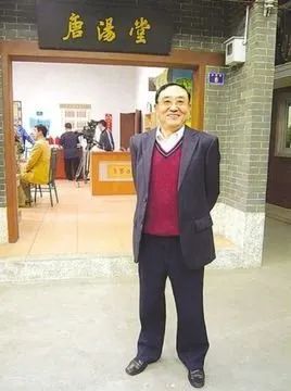 盧海潮逝世，四個(gè)月痛失四人的外劇還怎樣拍下去？
