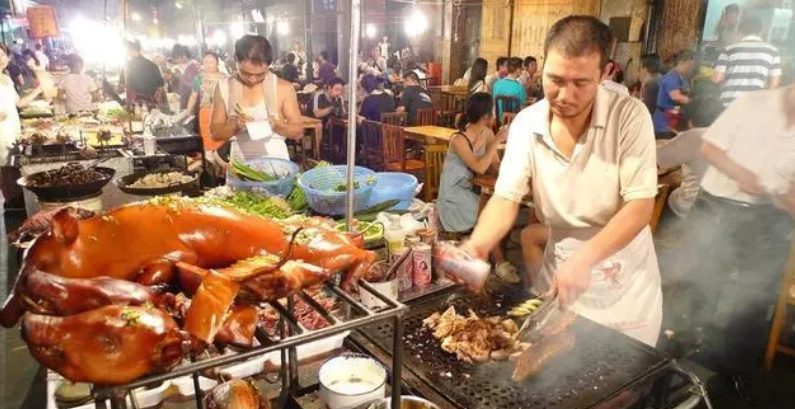 寶業(yè)路宵夜街撤場的痛，只有廣州為食夜貓才懂！