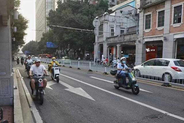 廣州解禁摩托車，能緩電雞之困嗎？